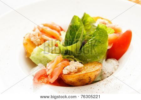roasted potatoes with smoked salmon