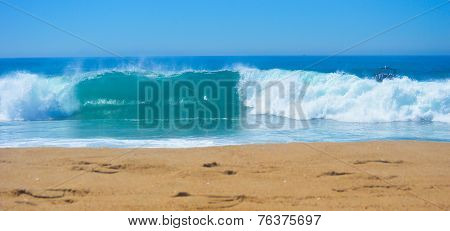 Closeout Wave