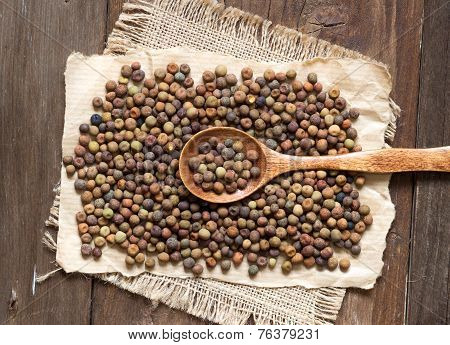 Raw Organic Roveja Beans