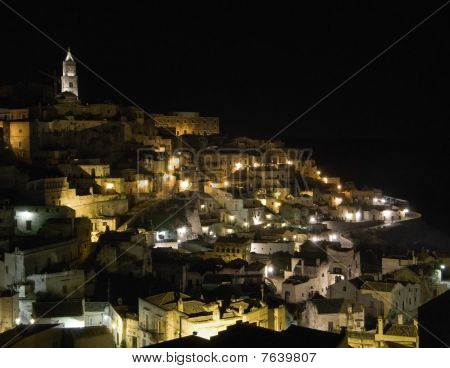 Sassi af Matera om natten. Basilicata.