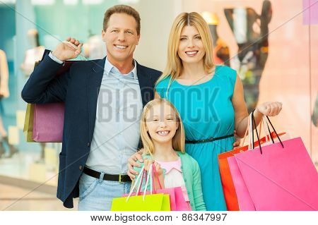 Happy Family Shopping.