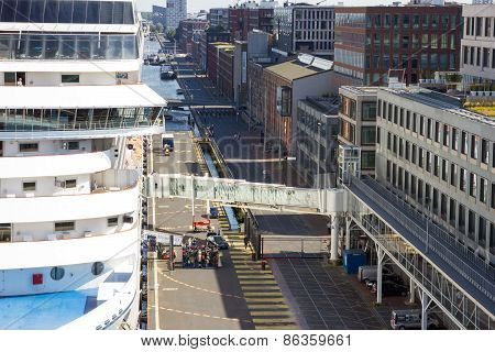 Amsterdam Cruise