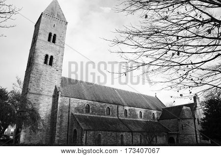 A view of a church building in Bo'Ness