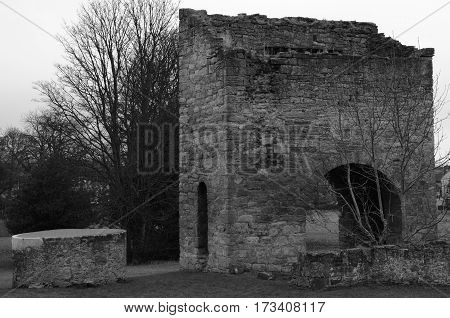 A view of a ruined stone tower in Bo'Ness