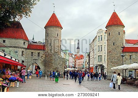 Tallinn, Estonia - August 30, 2018: Towers Of Viru Gate At The Entrance To The Old Town In The Eveni