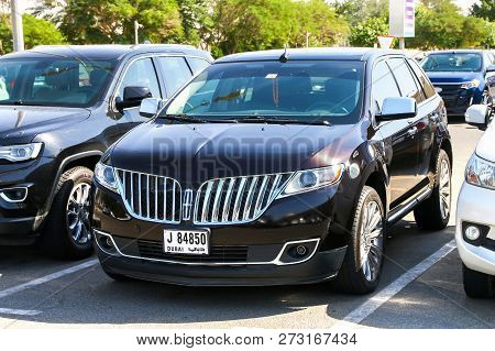 Dubai, Uae - November 15, 2018: Motor Car Lincoln Mkx In The City Street.