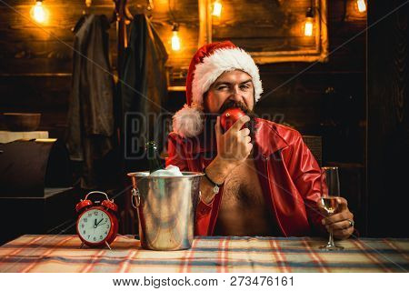 Drank Santa. Santa Drink Champagne. New Year Champagne. New Year Drinking. Boys, Were Better Off Dri