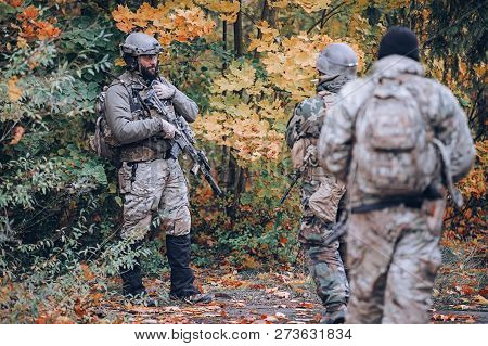 Kyiv, Ukraine - October 14, 2017: Group Of Soldiers With Rifles In Their Hands Standing In Autumn Pa