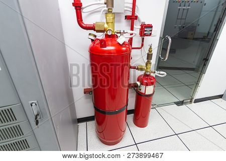 Fm-200 Suppression Systems, Fm200 Gas Flooding System, Gas Suppression System In Data Center Room