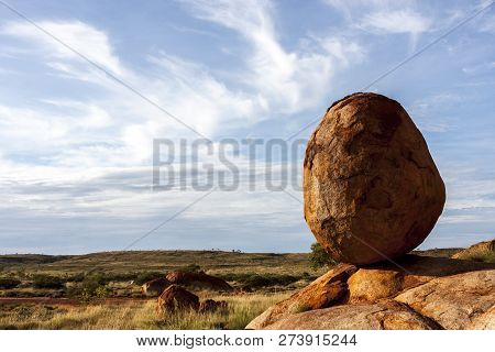 Devils Marbles (karlu Karlu) Conservation Reserve, Northern Territory, Australia