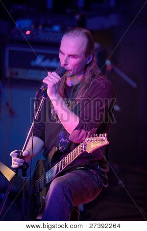 Rock yhtyeen keulahahmo