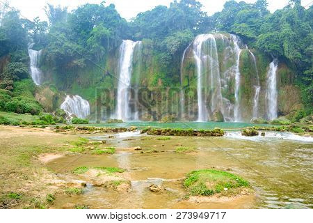 Ban Gioc Waterfall Or Detian Falls, Vietnam's Best-known Waterfall Located In Cao Bang Border With C