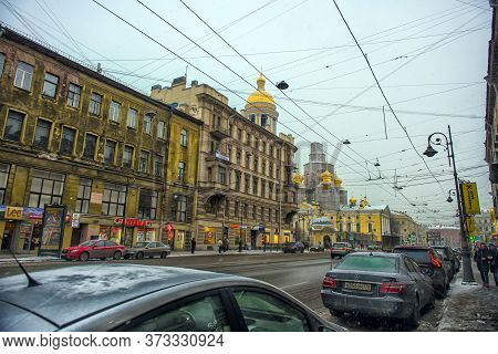 Russia, St. Petersburg 18.04.2020 Vladimirsky Prospekt, St. Petersburg