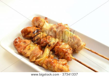 Char-kogt kylling yakitori