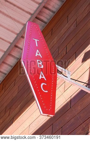 Bordeaux , Aquitaine / France - 06 20 2020 : Tabac Red French Logo Sign Text For Store Tobacco