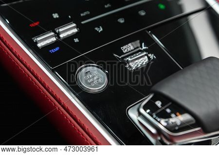 Car Engine Push Start Stop Button Ignition Remote Starter. Car Dashboard:  Black Engine Start Stop B