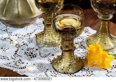 Antique German Glassware, Old Dutch Style Rummer Or Roemer Glasses With White Wine On White Lace Tab