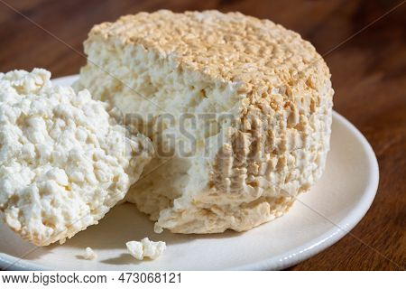 Polish Skimmed Fresh Smoked Milk Twarog Cheese, White Cow Cheese Compared To Curd, Quark, Or Cottage