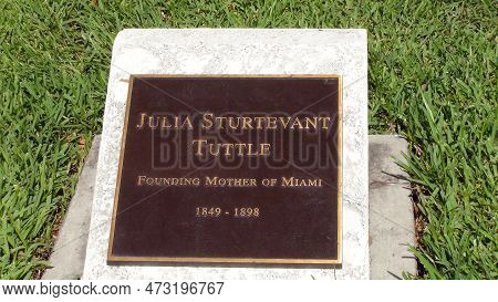 Miami, Florida - Mar 04, 2017: Memorial Plaque On The Statue Of Julia Tuttle In Bayfront Park , An A