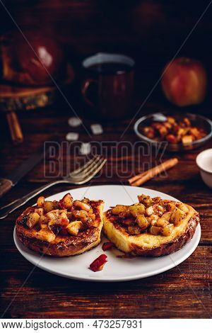 French Toasts With Apple Caramelized With Cinnamon