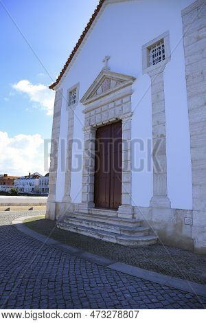 Alcochete, Lisbon, Portugal- October 22, 2022: Beautiful Capela Da Nossa Senhora Da Vida Next To The