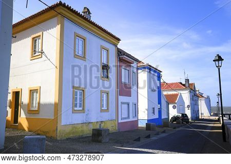 Alcochete, Lisbon, Portugal- November 21, 2022: Typical Facades And Narrow Streets In Alcochete Town