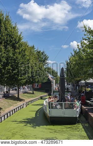 Zaandam, Netherlands - August 07, 2022: Restaurant Ship In The Pedestrian Zone Gedempte Gracht In Th