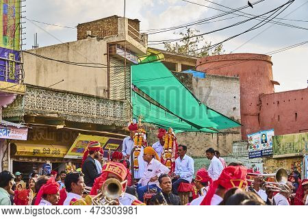 Sikar,rajasthan ; 03-24-2023 : People Celebrating The Gangaur Festival