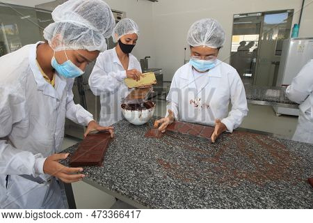 Ilheus, Bahia, Brazil - March 24, 2023: Production Of Chocolate By Students Of A Public School, In T