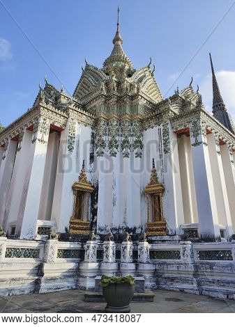 Magnificent Exteriors Of Phra Mondop In Wat Pho, Bangkok. This Scripture Hall Has Its Own Library Fi