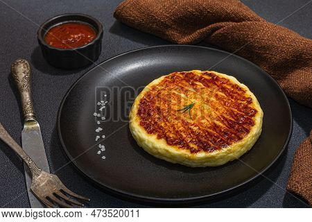Grilled Halloumi Cheese Served On Plate. Cutlery, Traditional Food For Picnic Or Bbq