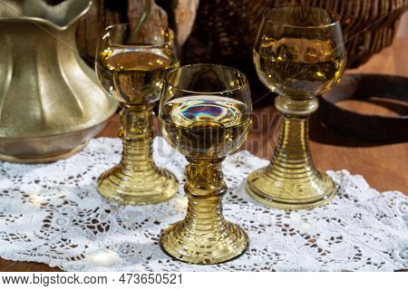 Antique German Glassware, Old Dutch Style Rummer Or Roemer Glasses With White Wine On White Lace Tab