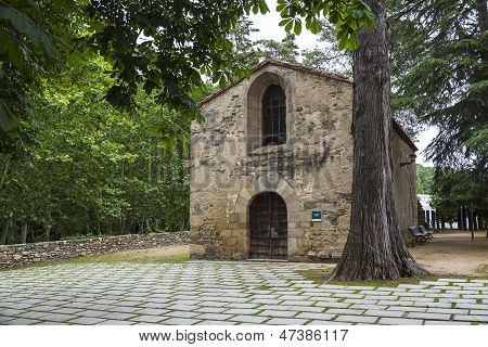 Igreja de Sant Marti De Pertegas, do século Xii em Sant Celoni