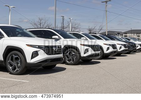 Avon - Circa April 2023: Hyundai Motor Company Dealership. Hyundai Offers The Tucson, Palisade, Elan
