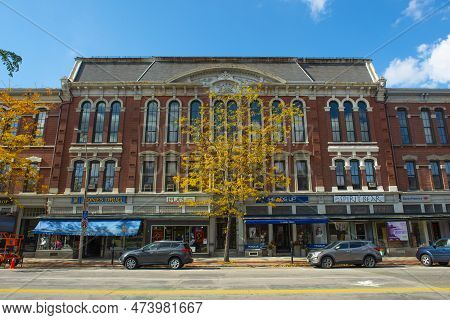 Natick, Ma, Usa - Oct. 17, 2016: Historic Commercial Buildings In Fall On Main Street At Natick Comm