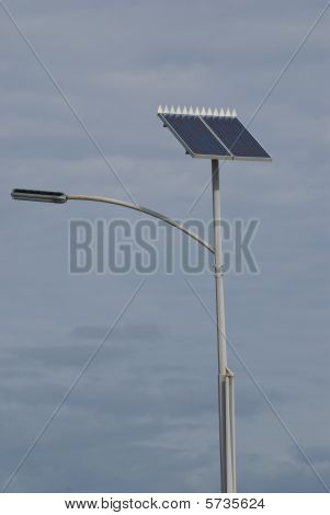 Luz de energía solar