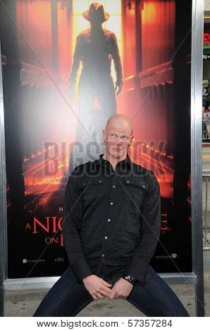 Derek Mears at the 
