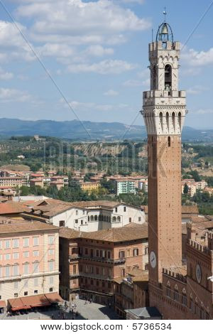 Torre Del Mangia, Sienna