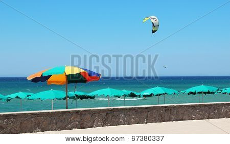 Kitesurfing