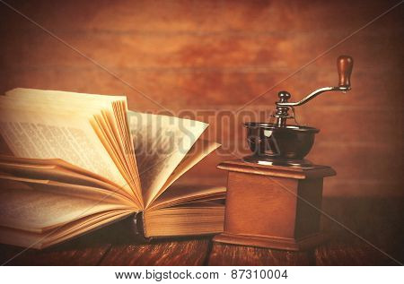 Coffee Gringer And Ropened Book