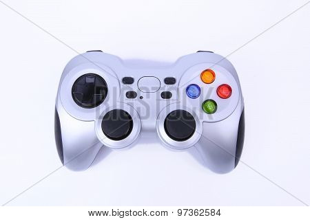 Game pad