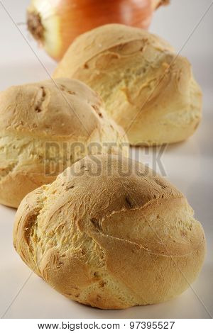 Bread With Onions