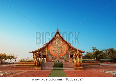 Temple Sirindhorn Wararam