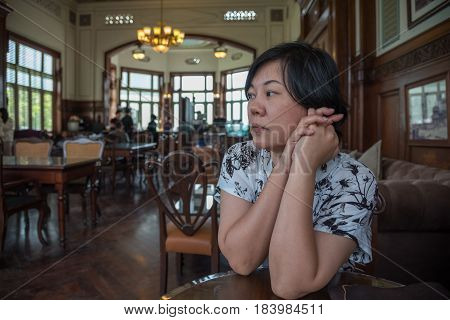 Asia Women Thao Chin In Coffee Shop Vintage Style