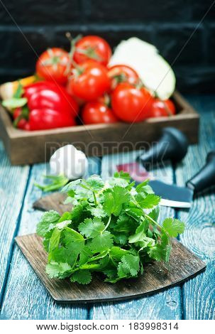 Kinza And Tomato