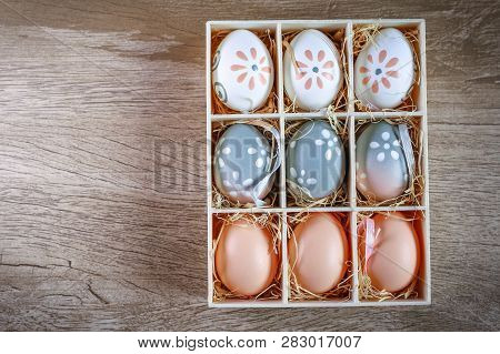 Small Homemade Easter Eggs For Egg Hunting With Kids.