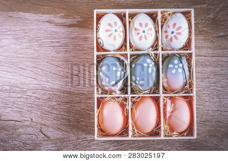 Small Homemade Easter Eggs For Egg Hunting With Kids.