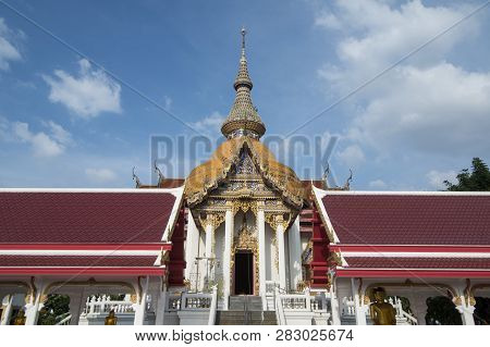 Thailand Pattaya Wat Phra Yai Buddha Hill