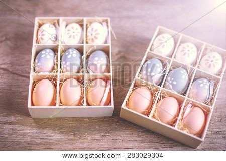 Small Homemade Easter Eggs For Egg Hunting With Kids.
