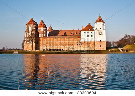 Castillo medieval de Mir